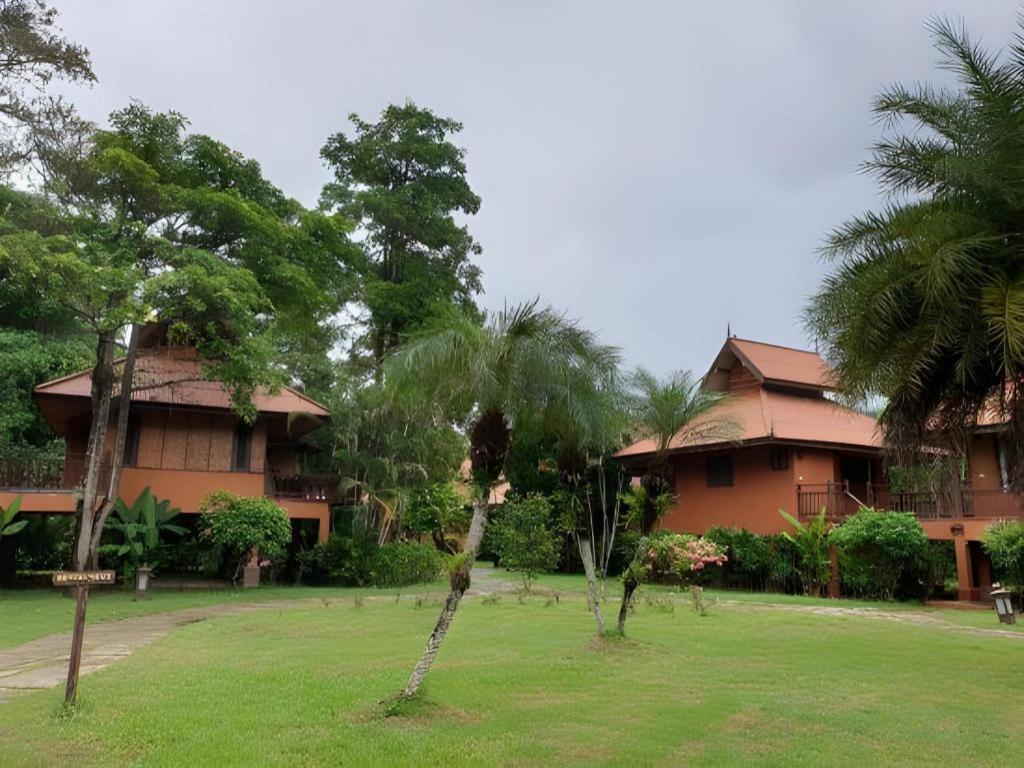Pai Hotsprings Spa Resort Экстерьер фото