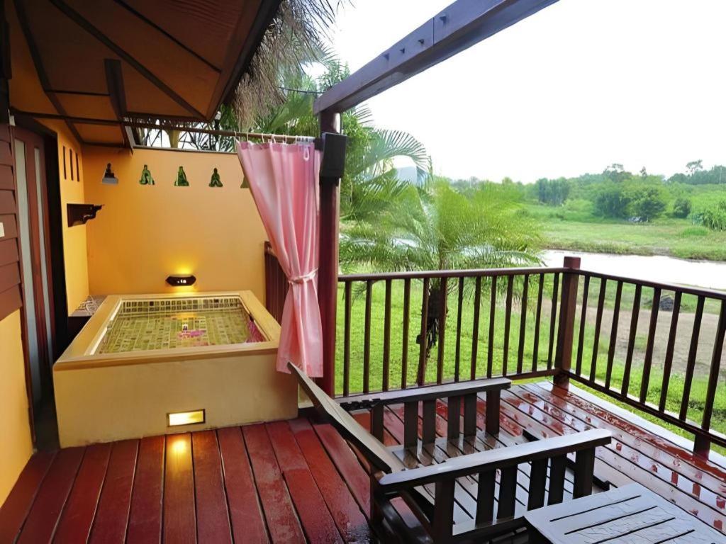 Pai Hotsprings Spa Resort Экстерьер фото